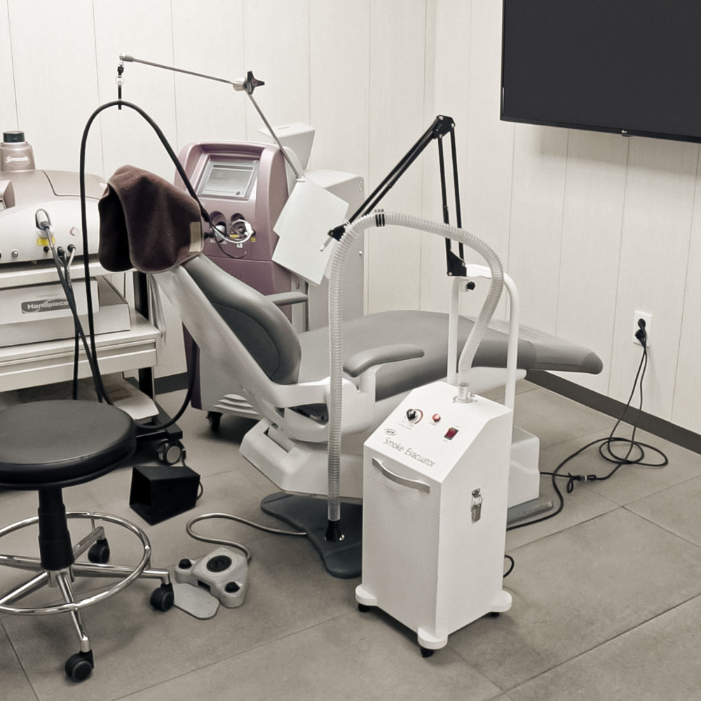 At Oganacell, the dermatologists prescribe personalized treatment sessions based on diagnosis results. We offer customized therapies and medical services, using high-specification and high-performance equipment.