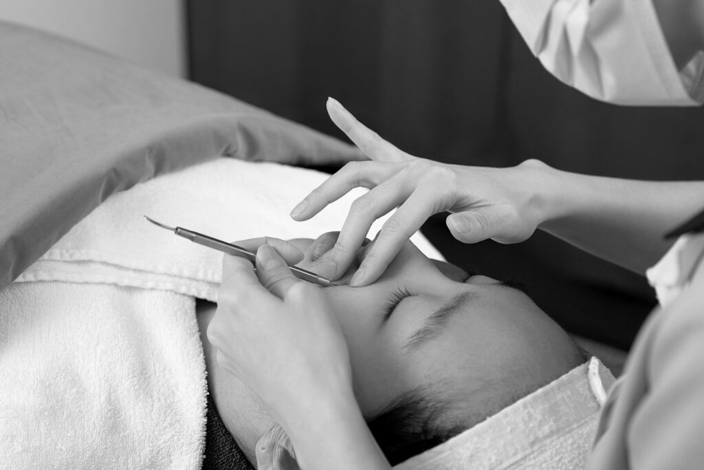 Professional medical aesthetic skin treatment by Oganacell dermatologist for healthier skin