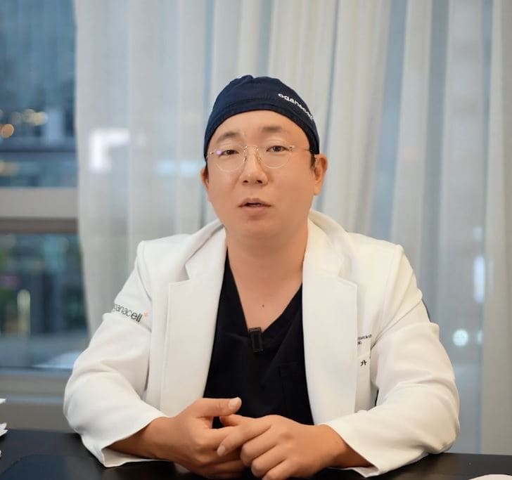 chief doctor on collagen at Oganacell Premium Foreigner-friendly Dermatology Clinic, Gangnam branch (Cheongdam), Seoul, South Korea.